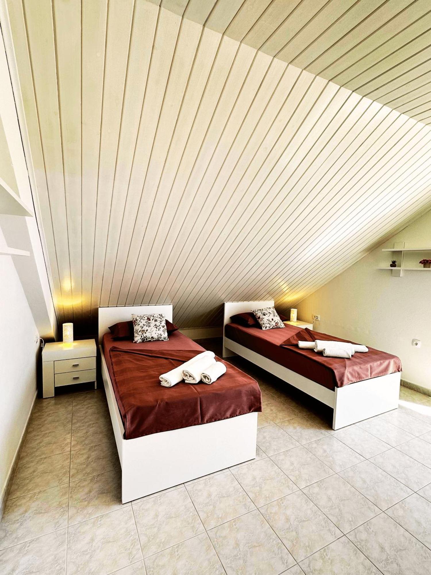 Apartments Vilma Μούρτερ Εξωτερικό φωτογραφία